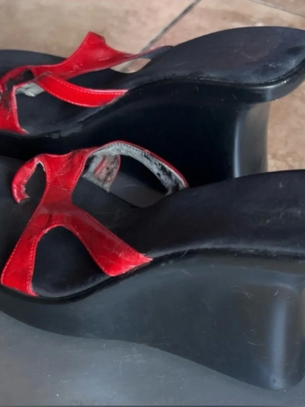 Charles David | Red Black Wedge Sandals Mules Flip Flops Shoes Women’s